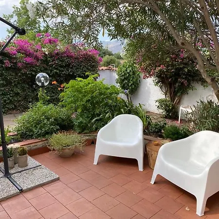 Nyaraló Al Mare Con Giardino E Parcheggio Privato Giardini Naxos