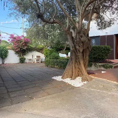 Nyaraló Al Mare Con Giardino E Parcheggio Privato