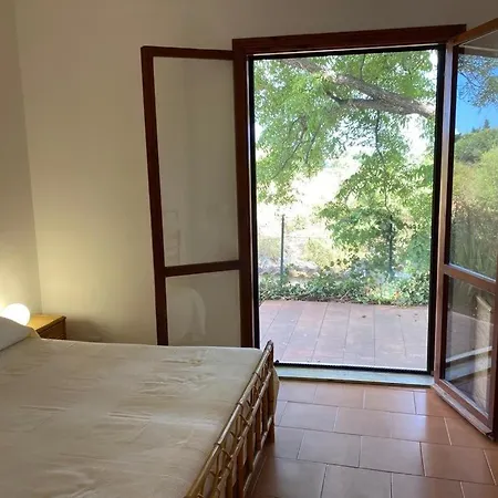 Nyaraló Al Mare Con Giardino E Parcheggio Privato